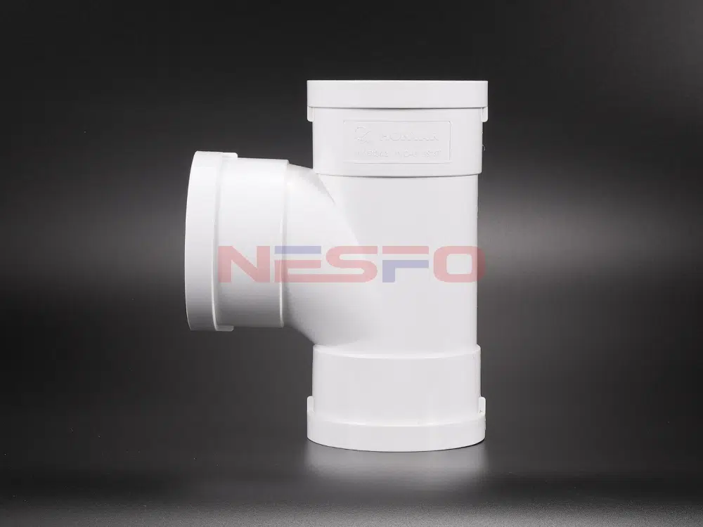 PVC-U排水管等径三通