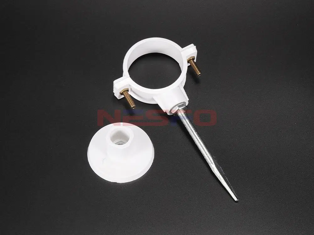 PVC-U排水管抱箍管卡